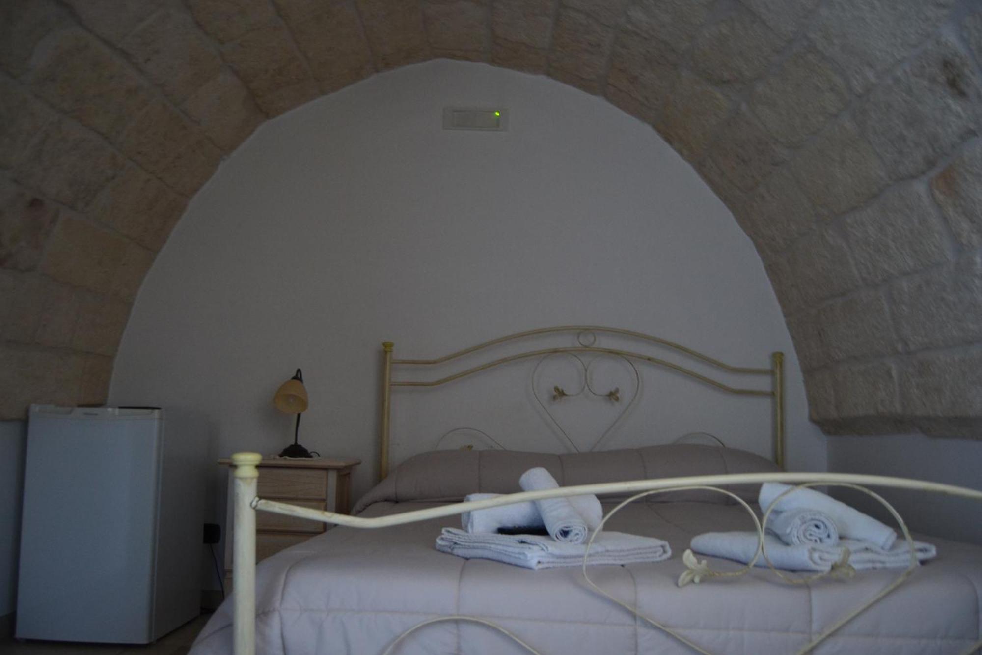 Al Borgo Antico Ristorante E B&B Crispiano Екстер'єр фото